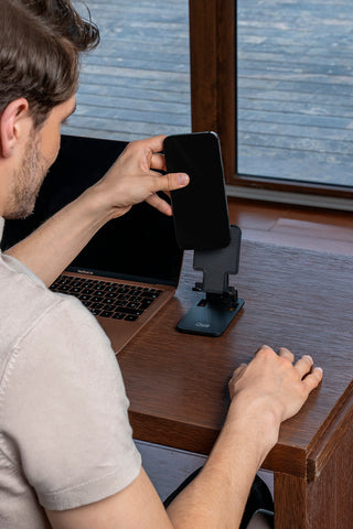 Soporte Plegable y Portátil para Tablet y Smartphone