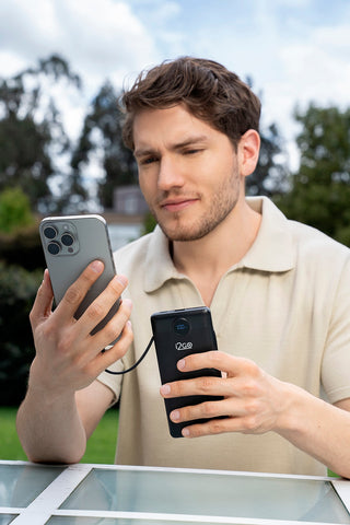 Batería Portátil con Cables y Enchufe 10000mAh